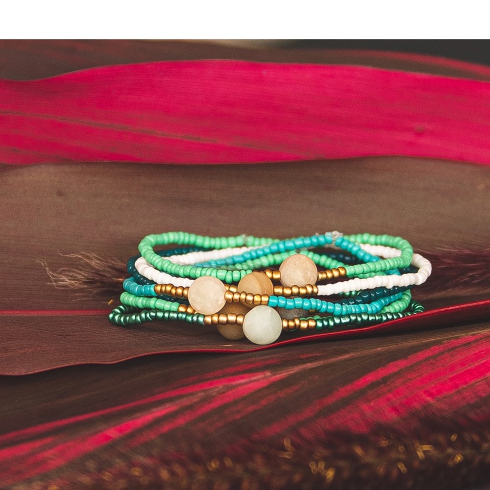 Handmade Love Stone Beaded Bracelet Set